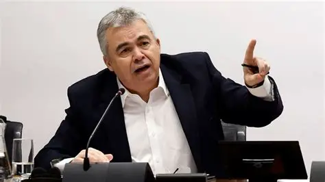 Santos Cerdán.