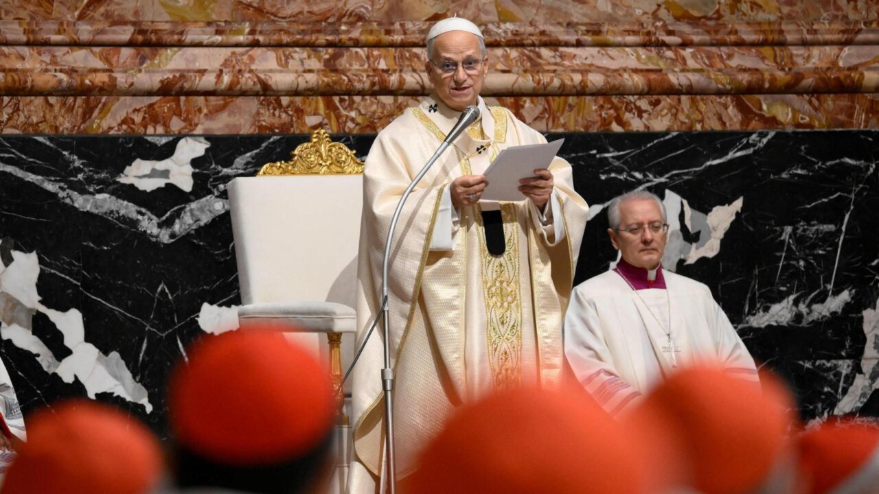 El Papa pronuncia un discurso en el Palacio Real ante autoridades