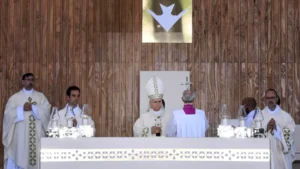 El Papa León XIV durante la Misa del Corpus Christi en la Plaza de Cibeles