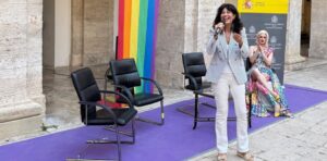 La ministra Ana Redondo impulsa esta iniciativa para eliminar el «patriarcado» de las universidades